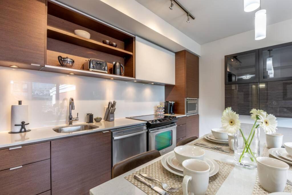 Clean 3Rd Floor Executive 1 Bedroom Apt In Old Town China Town 維多利亞 外观 照片