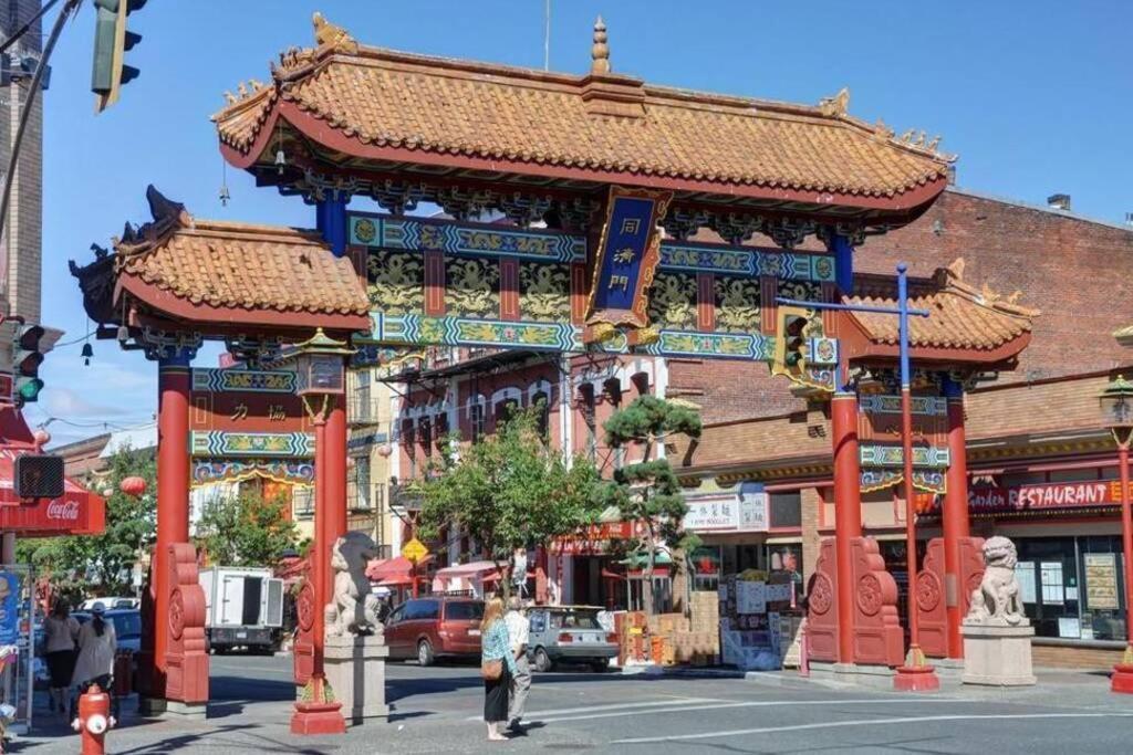Clean 3Rd Floor Executive 1 Bedroom Apt In Old Town China Town 維多利亞 外观 照片